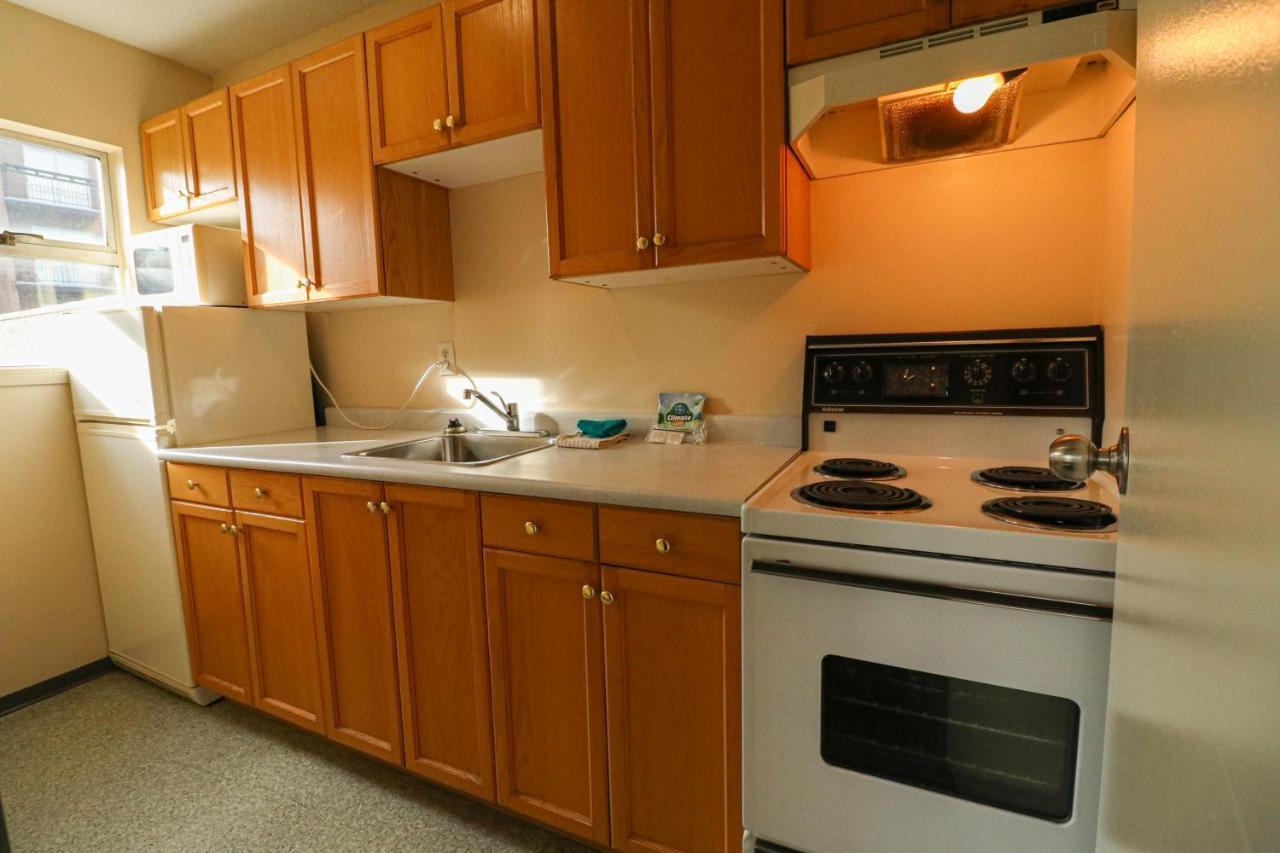 Divya Sutra Plaza And Conference Centre, Vernon, Bc 4* Vernon