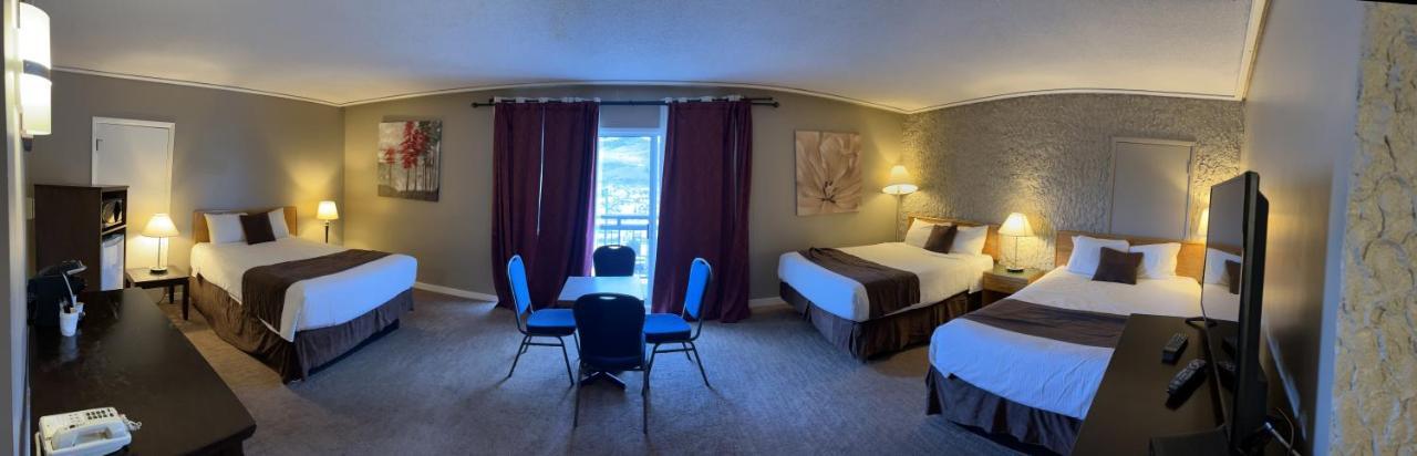 Divya Sutra Plaza And Conference Centre, Vernon, Bc 4*